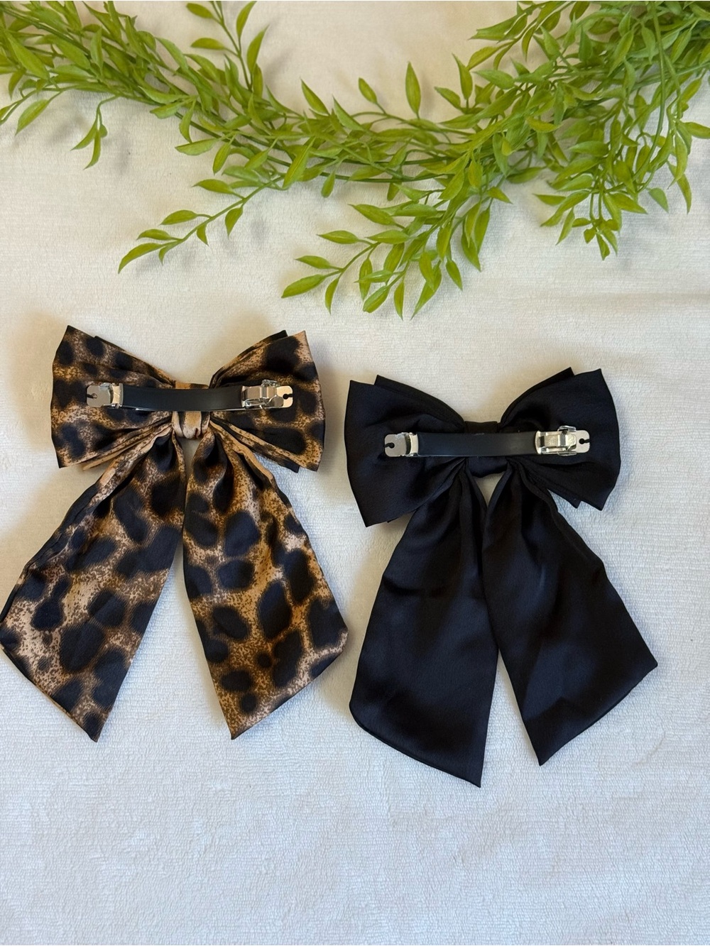 ❤️ Target | Bow Hair Clips - Picture 2 of 2